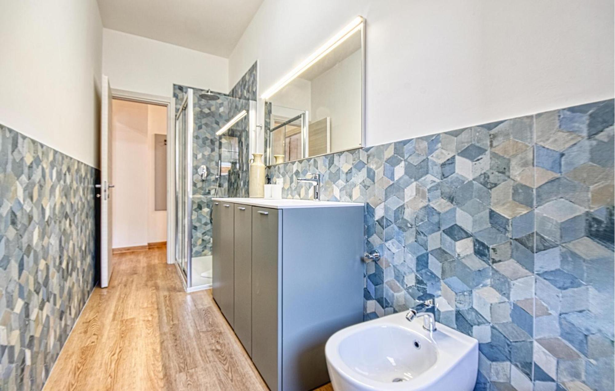 1 Bedroom Lovely Apartment In Recco Esterno foto